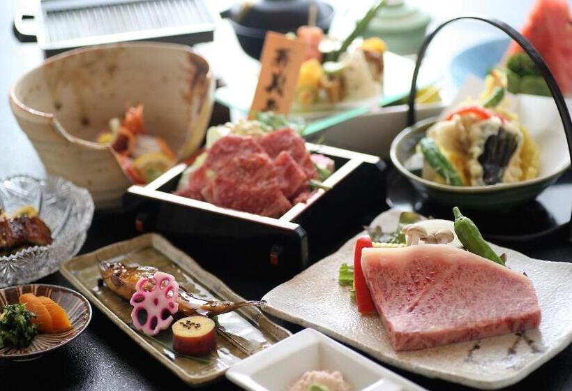 בית מלון כפרי Okutsu Onsen Komeya Club