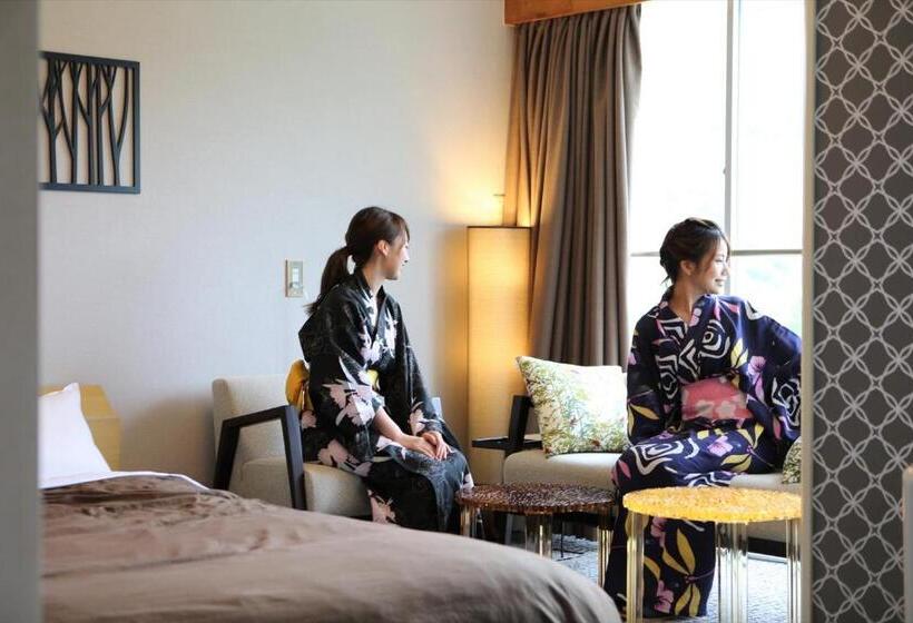 בית מלון כפרי Okutsu Onsen Komeya Club