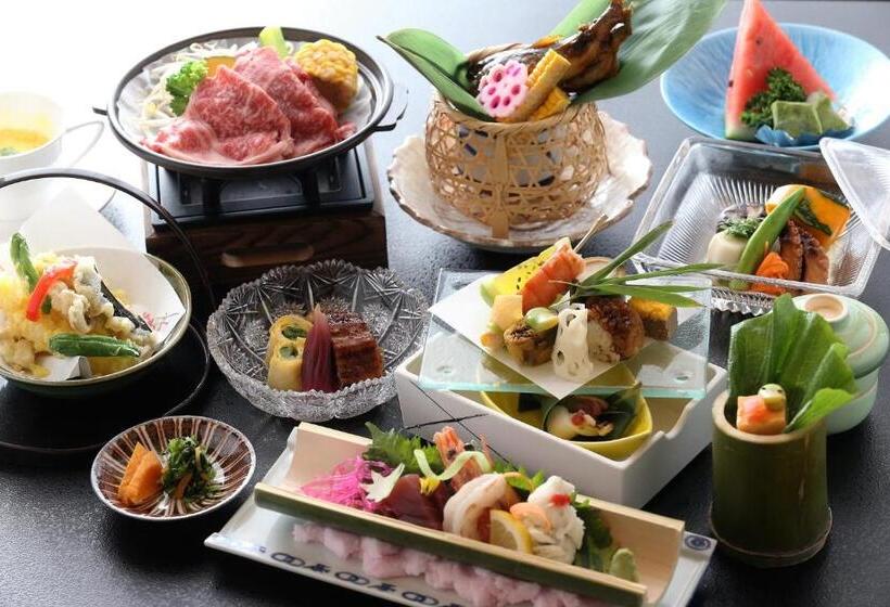 בית מלון כפרי Okutsu Onsen Komeya Club