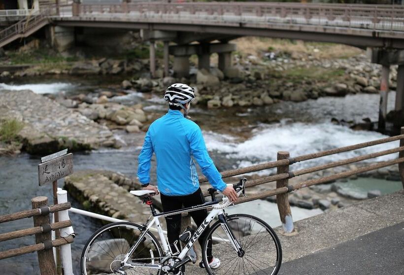 בית מלון כפרי Okutsu Onsen Komeya Club