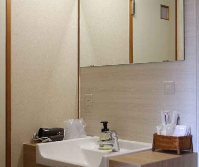 בית מלון כפרי Okutsu Onsen Komeya Club