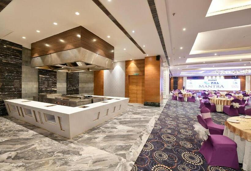 ホテル Pal Heights Mantra