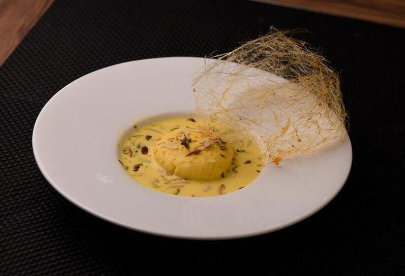 בית מלון כפרי Pal Heights Mantra