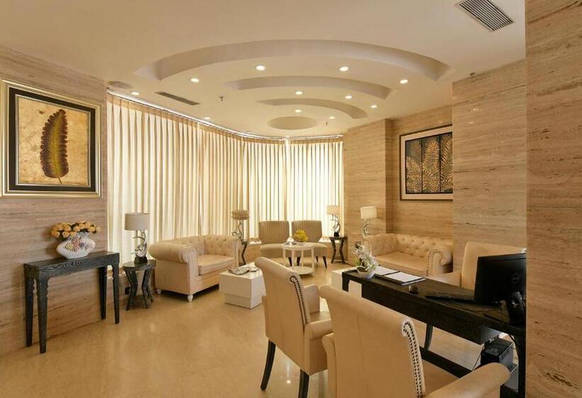 ホテル Pal Heights Mantra