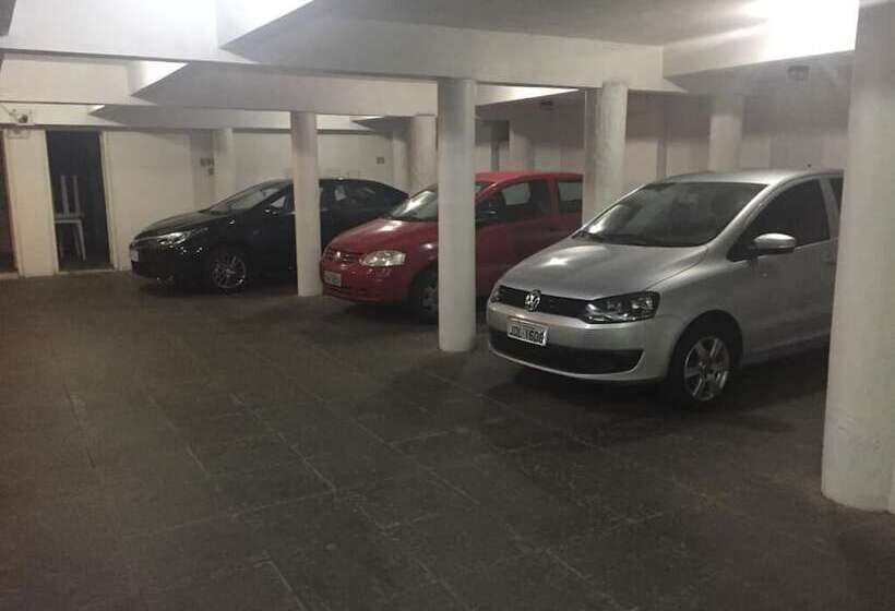 בית מלון כפרי San Gabriel Paddle Club