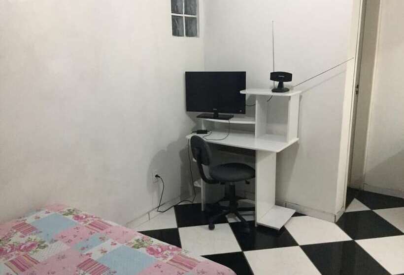 בית מלון כפרי San Gabriel Paddle Club