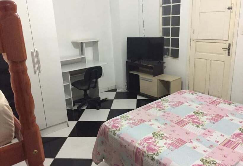 בית מלון כפרי San Gabriel Paddle Club