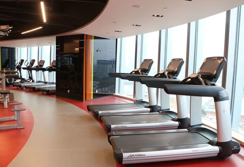 Отель Shangri La Yiwu   Close To Yiwu International Trade Market