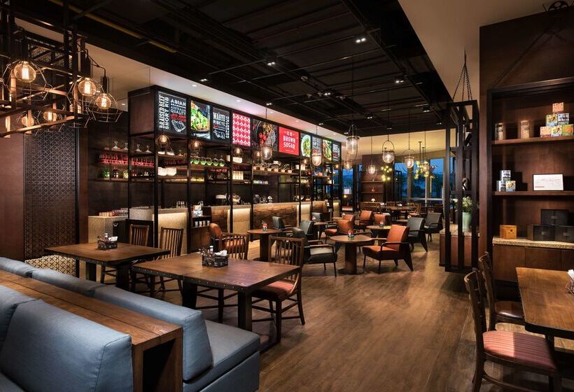 בית מלון כפרי Shangri La Yiwu   Close To Yiwu International Trade Market