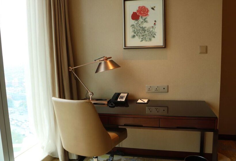 בית מלון כפרי Shangri La Yiwu   Close To Yiwu International Trade Market