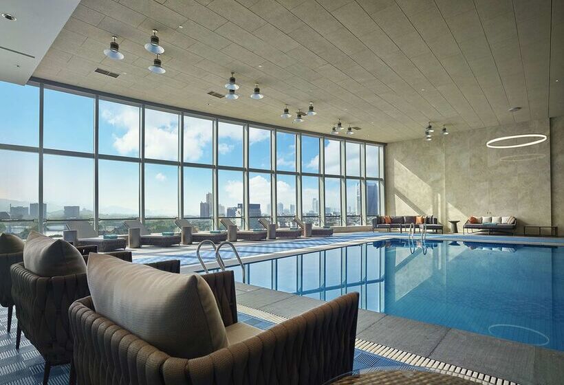 בית מלון כפרי Shangri La Yiwu   Close To Yiwu International Trade Market