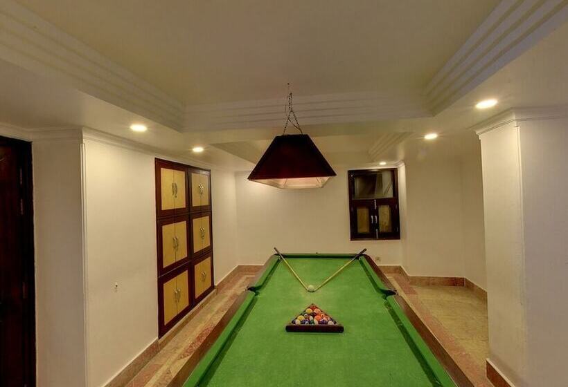 בית מלון כפרי Shilton By Royal Collection