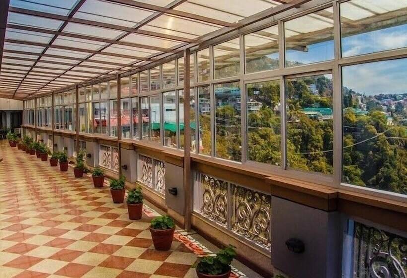 בית מלון כפרי Shilton By Royal Collection