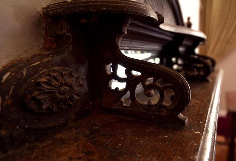 فندق The Royal Fischer