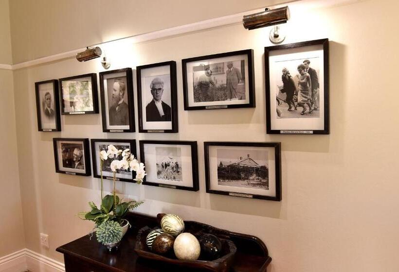 فندق The Royal Fischer