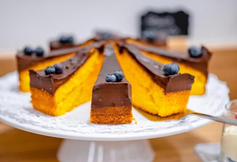 Urban Boutique Hotel Center