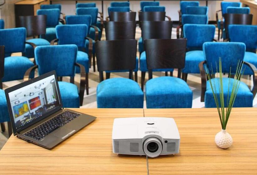 Urban Boutique Hotel Center