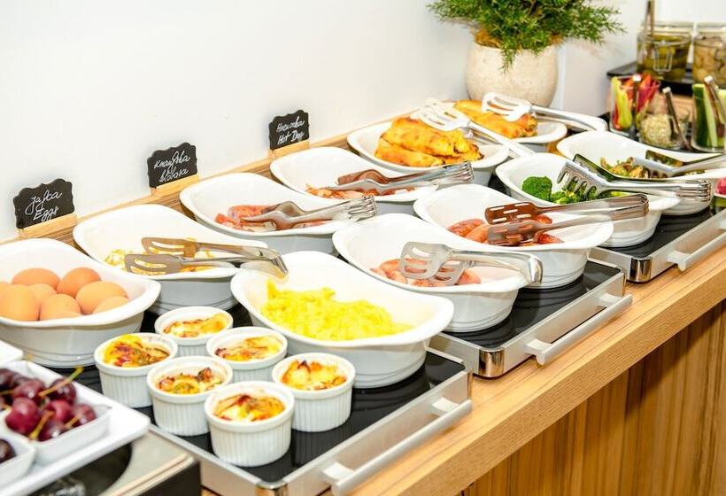 Urban Boutique Hotel Center