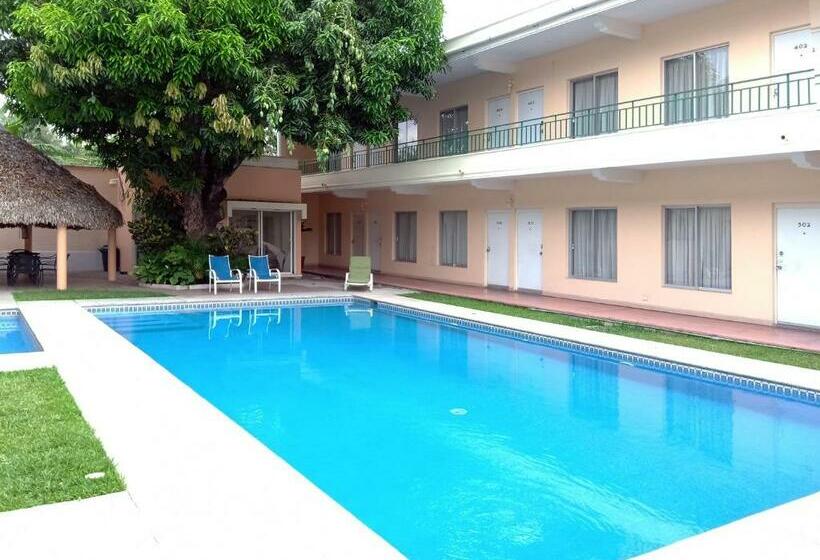 ホテル Villa Esmeralda