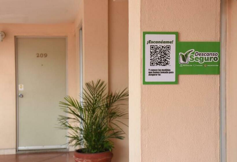 ホテル Villa Esmeralda