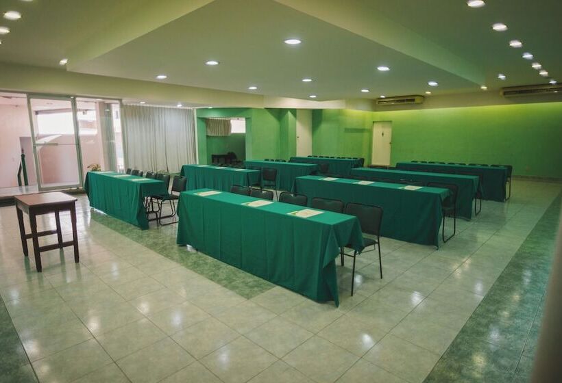 ホテル Villa Esmeralda