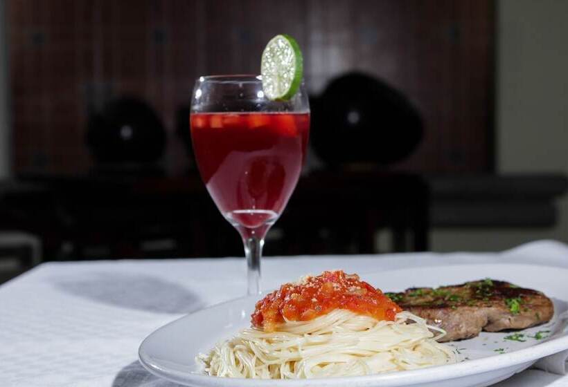 ホテル Villa Esmeralda