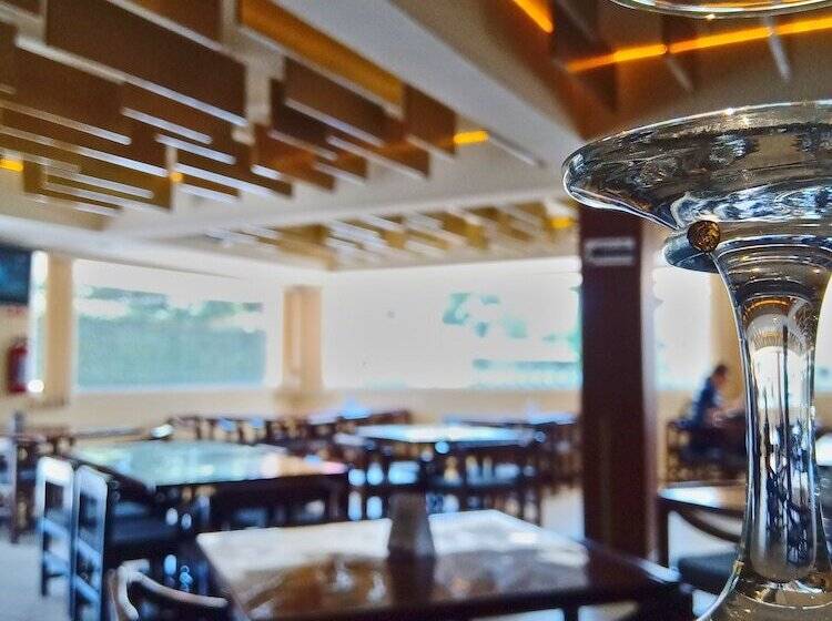 ホテル Villa Esmeralda