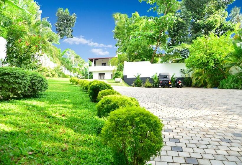 Отель Boutique Villa Shanthi