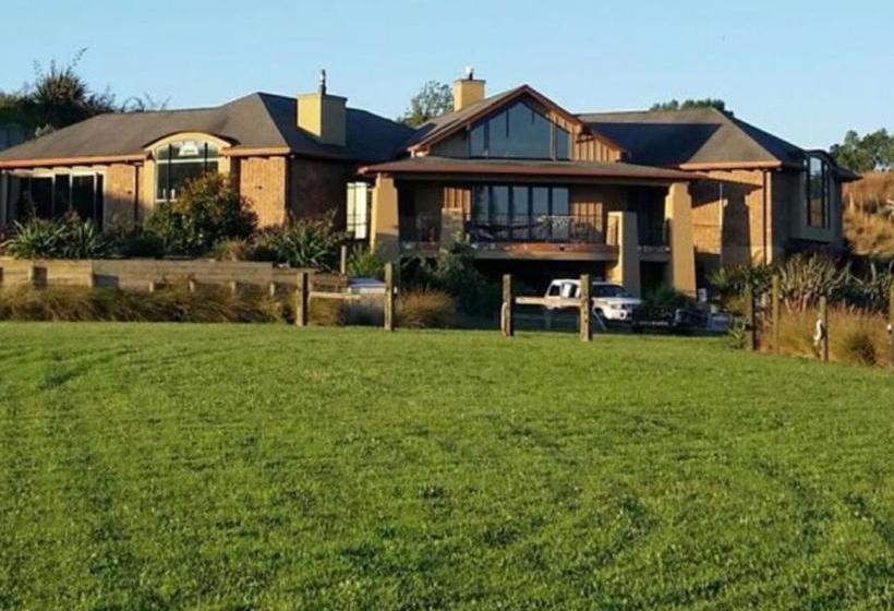 Lucky Duck Country Lodge B&b Hamilton