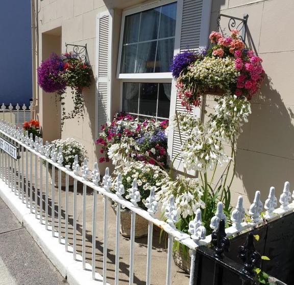 住宿加早餐  Osnok