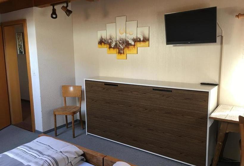 Privatzimmer / Bed & Breakfast