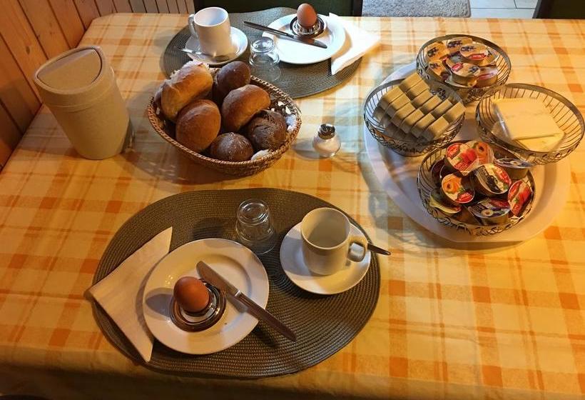 Privatzimmer / Bed & Breakfast