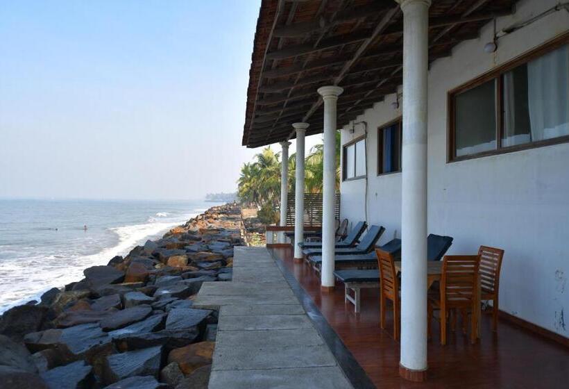 Курорт Cherai Onetree Retreat