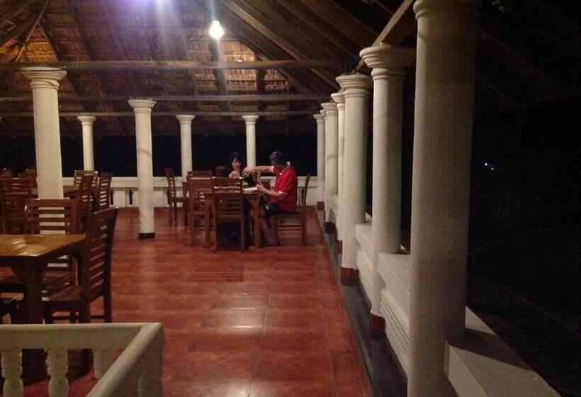 Курорт Cherai Onetree Retreat