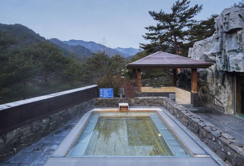 אתר נופש Dukgu Oncheon Condo