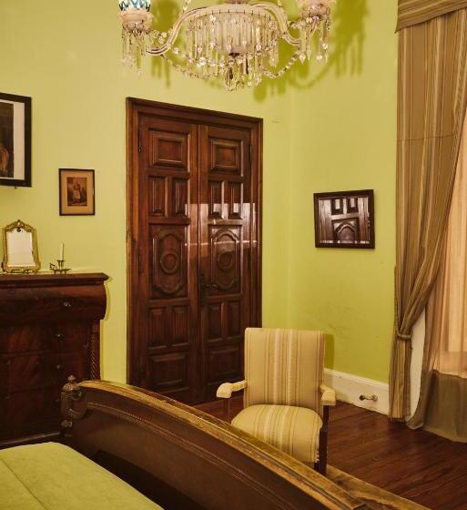 استراحتگاه Palacio Santa Candida
