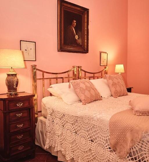 استراحتگاه Palacio Santa Candida