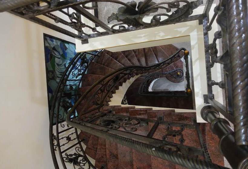 The Backpacker Semarang   Hostel