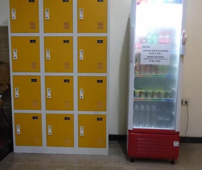 The Backpacker Semarang   Hostel