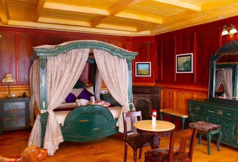 West Downs The Heritage Resort