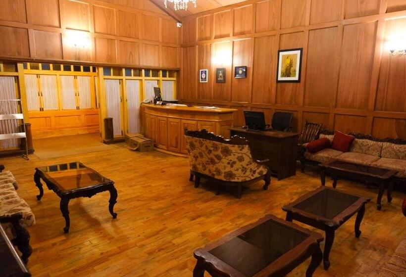 West Downs The Heritage Resort