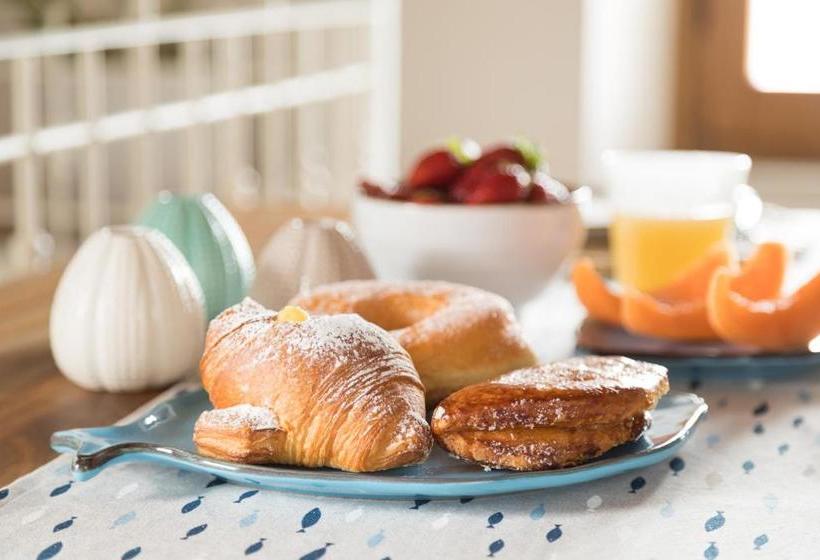 مبيت وإفطار Abbaino