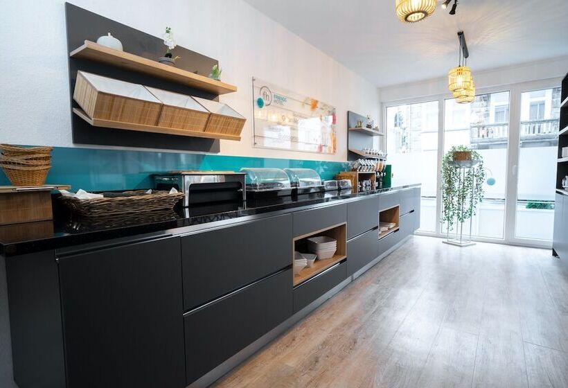 مبيت وإفطار Friends Hotel Bad Salzuflen