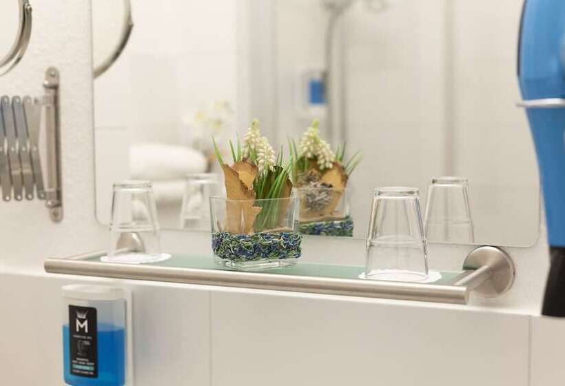 مبيت وإفطار Friends Hotel Bad Salzuflen