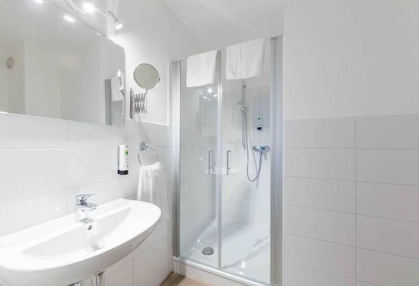 مبيت وإفطار Friends Hotel Bad Salzuflen