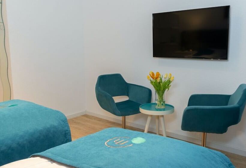 مبيت وإفطار Friends Hotel Bad Salzuflen