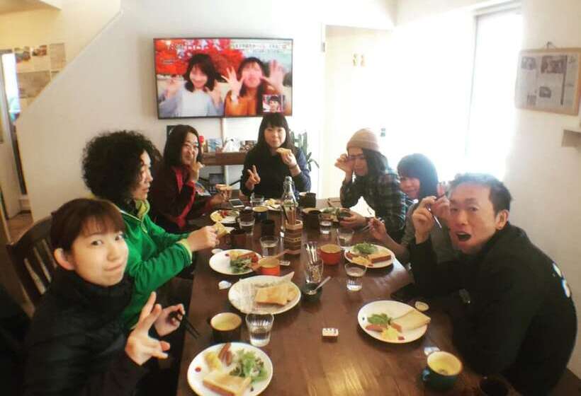 ベッドアンドブレックファースト Niseko Kashinoya   Hostel