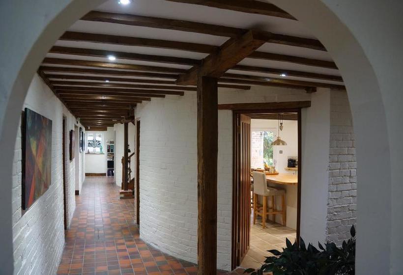 Bed and Breakfast Renville Oast