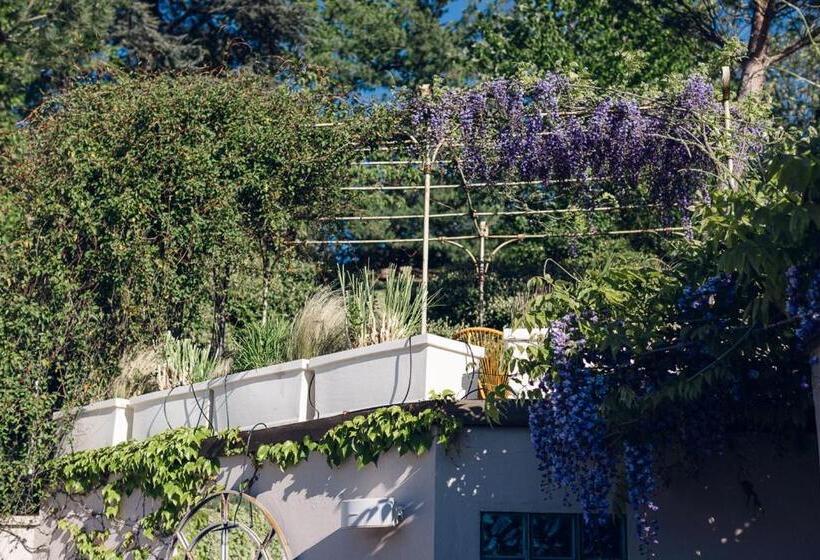 مبيت وإفطار Villa Paradiso Charme&design