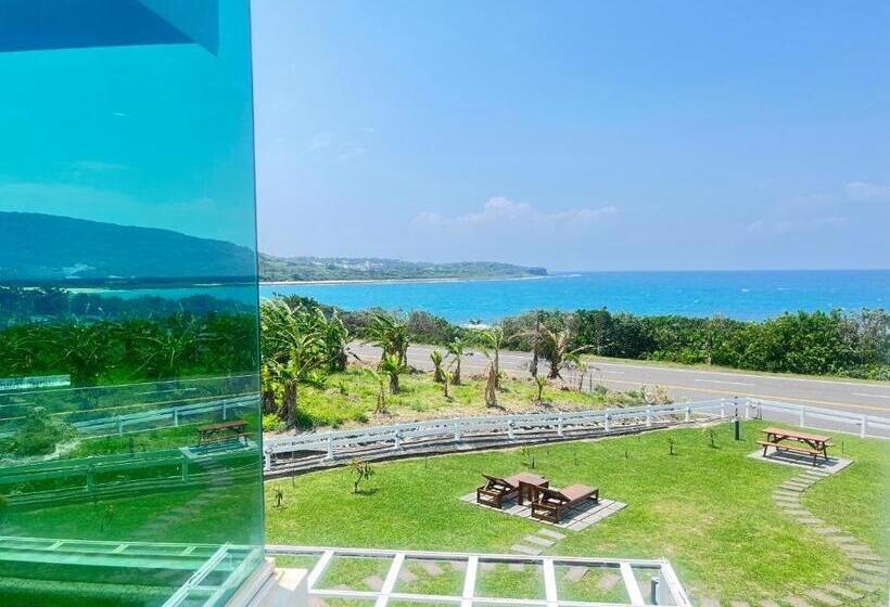 تختخواب و صبحانه Cest La Vie